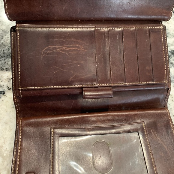 Dooney & Bourke wallet - Picture 3 of 10